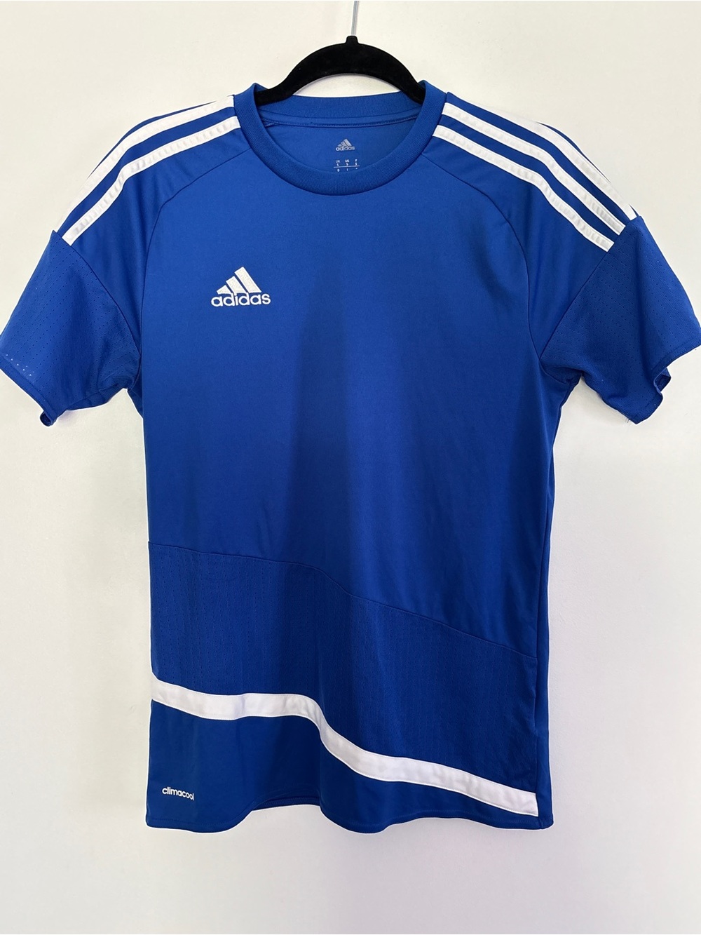 Adidas Women’s Climalite Soccer Athletic Crewneck Shirt Medium Running Gym